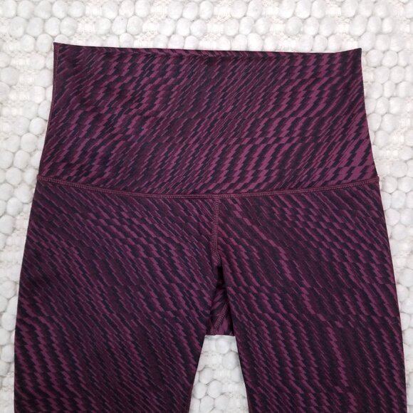 Lululemon Wunder Under Crop (Hi-Rise) *Full-On Luon Shifted Horizon Sz 6 - Picture 2 of 7